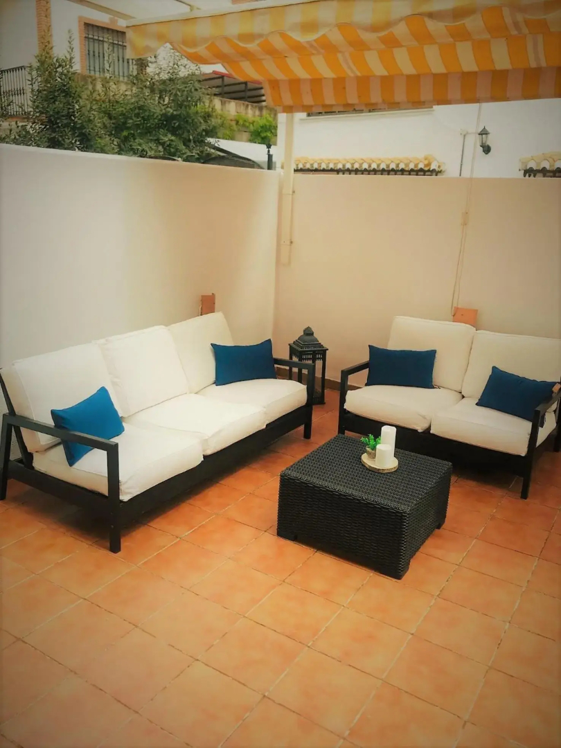 At Vista Granada