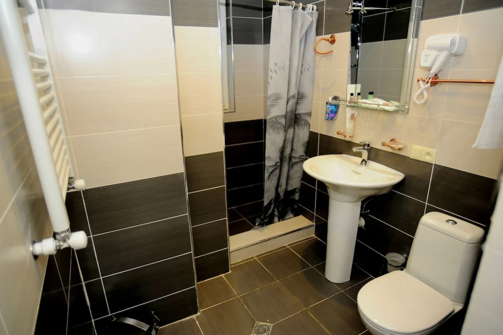 Отель Sanapiro Tbilisi