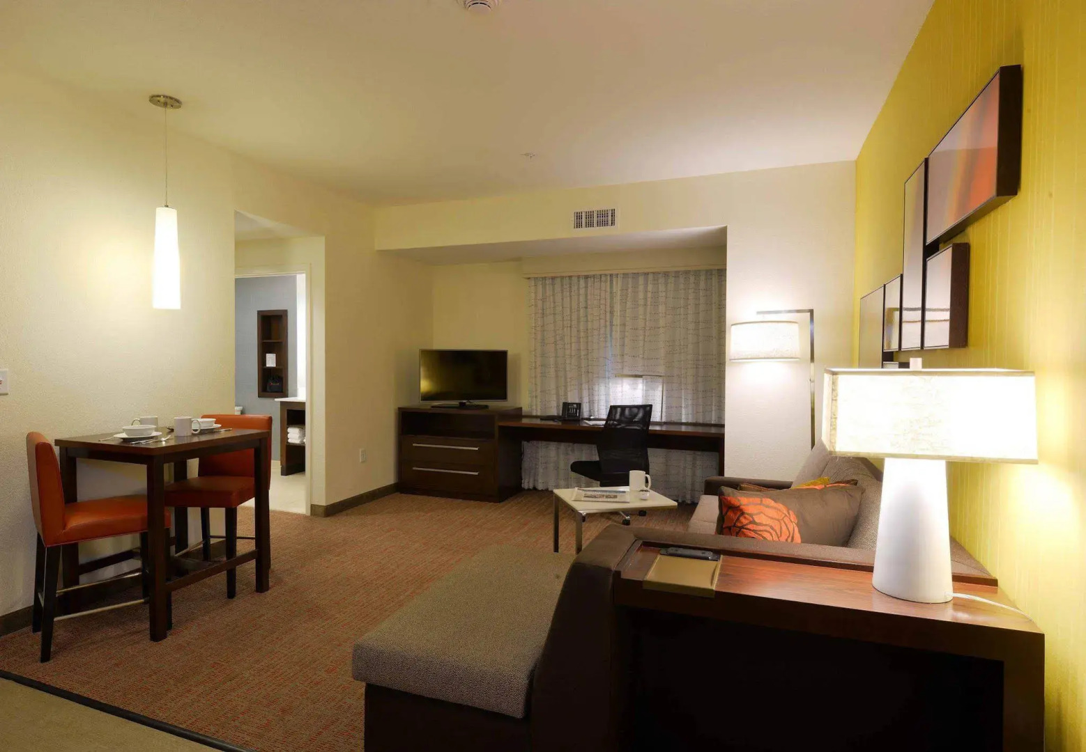 Residence Inn by Marriott Omaha Aksarben Village