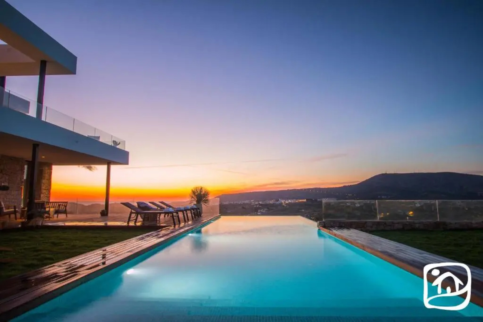 Abahana Villas Avalon