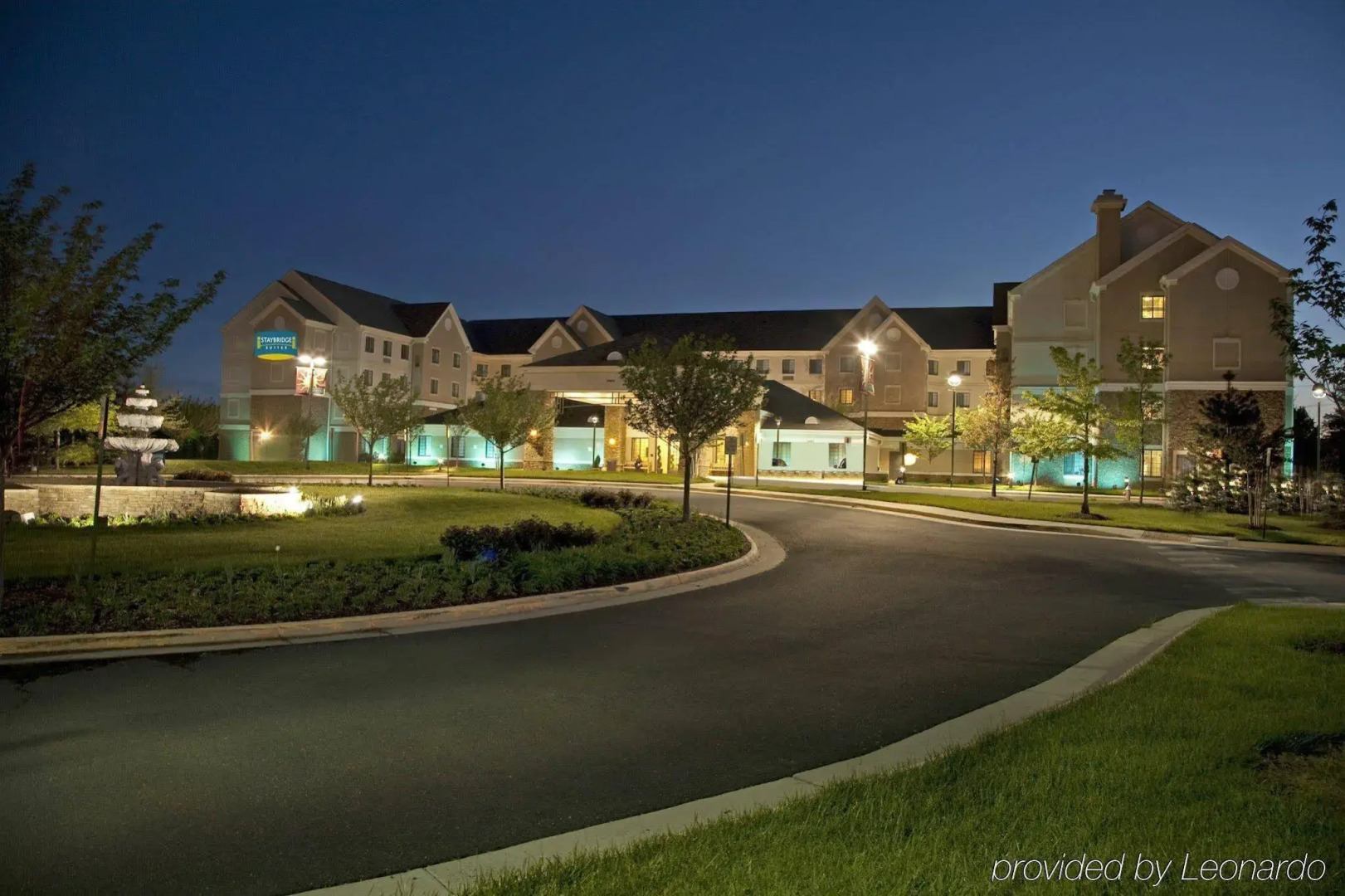Staybridge Suites Chantilly - Dulles Airport by IHG