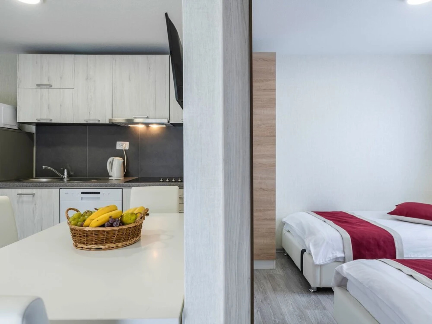 Luxury Premium Banjole