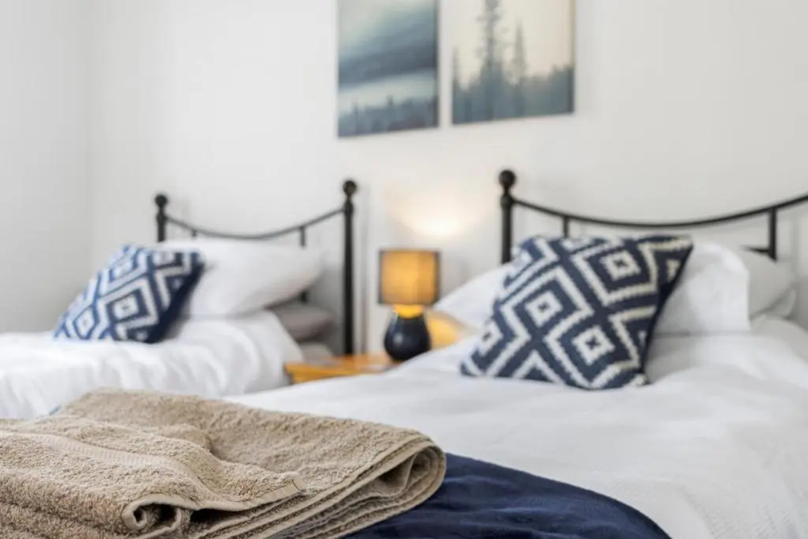 A modern and cosy apartment just yards from Brixham’s bustling harbourside