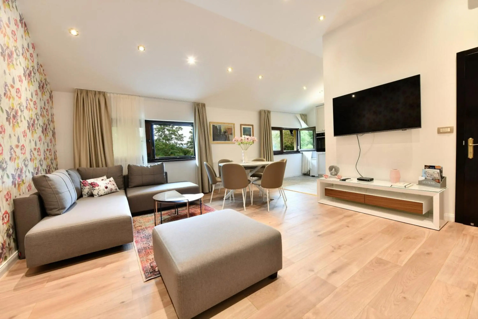 Villa Diva Grabovčeva