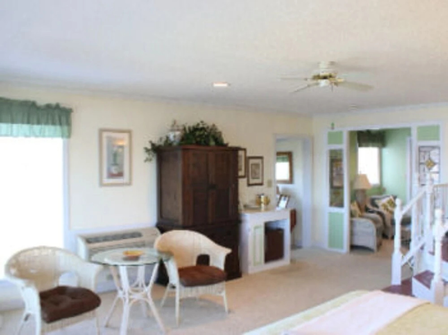 Harborlight Guest House