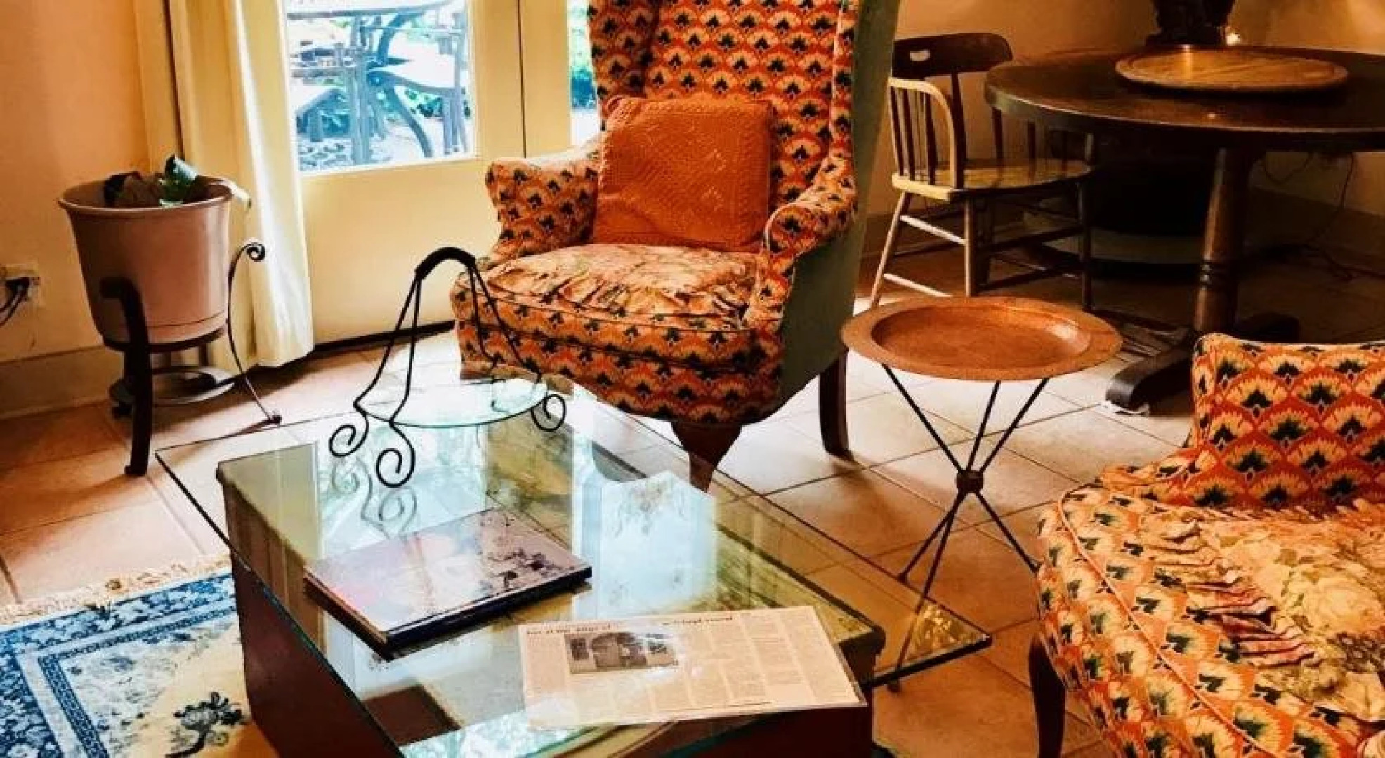 Auberge de Seattle, French Country Inn