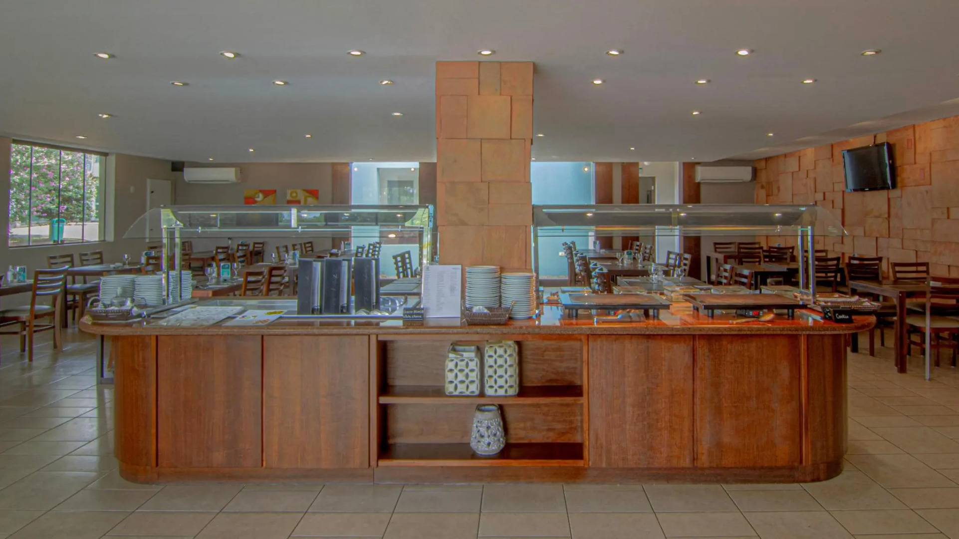 Hotel Deville Express Cascavel