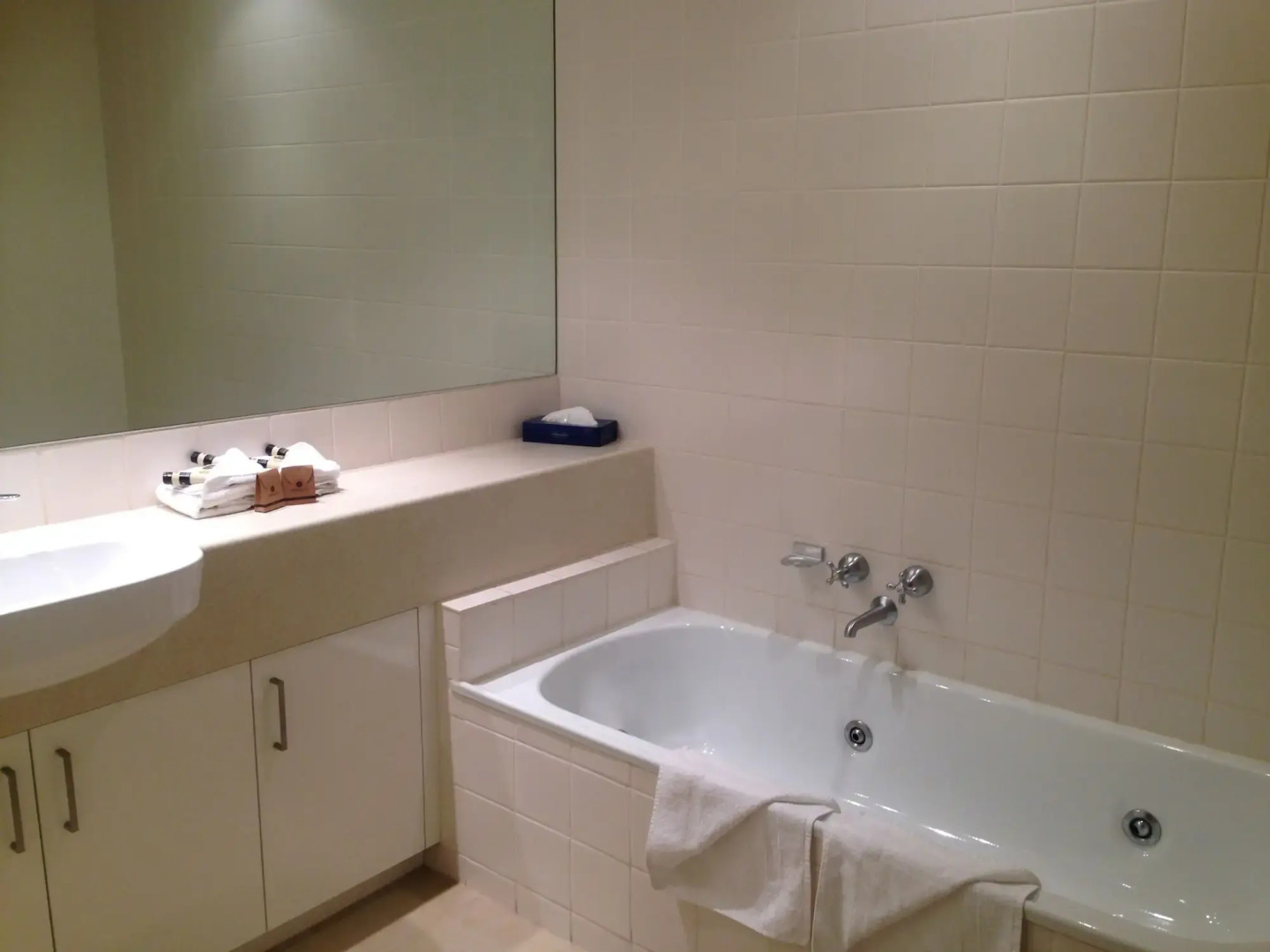 Portsea Village Resort