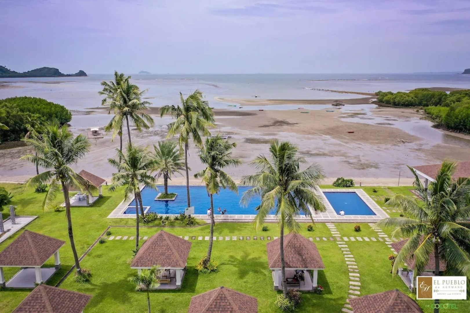 El Pueblo De Hermano by Cocotel