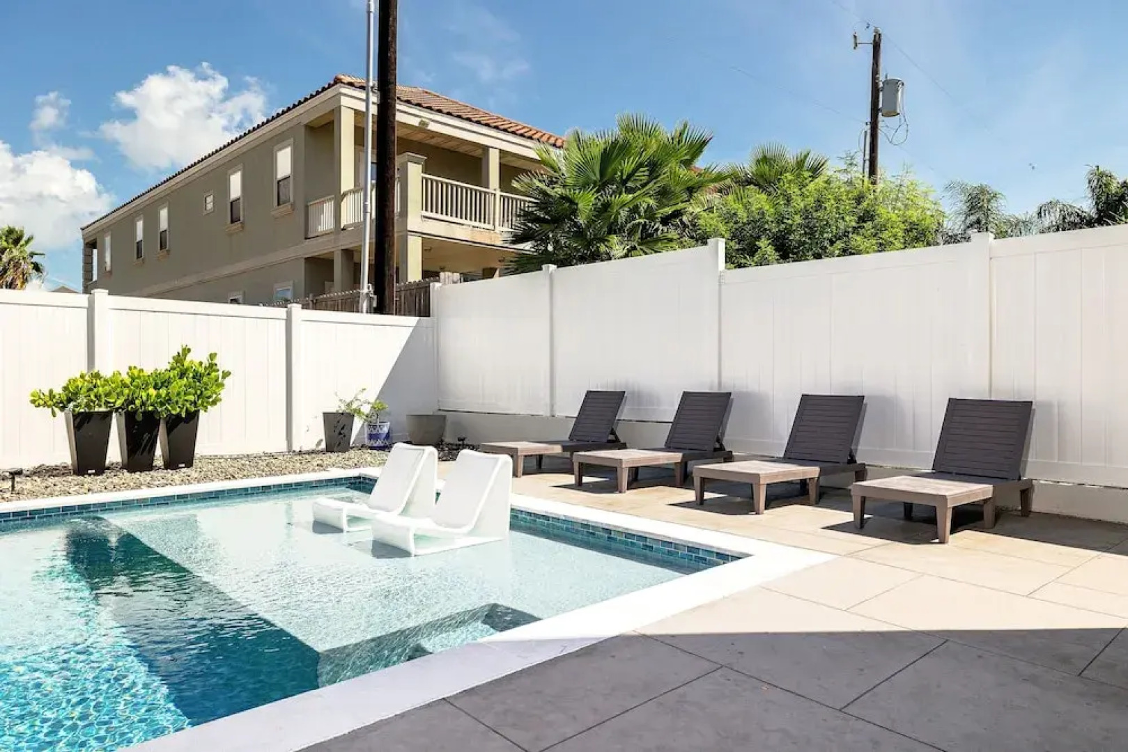 Miramar House, 120 E. Constellation 6 Bedroom Home