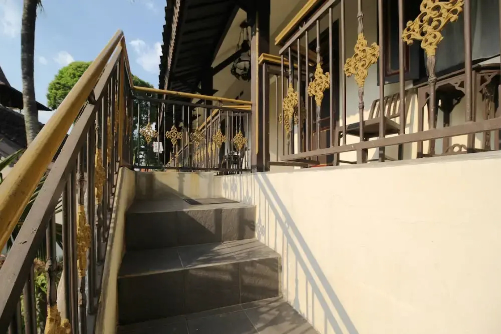 Airy Eco Kauman Cakra Dua 15 Solo