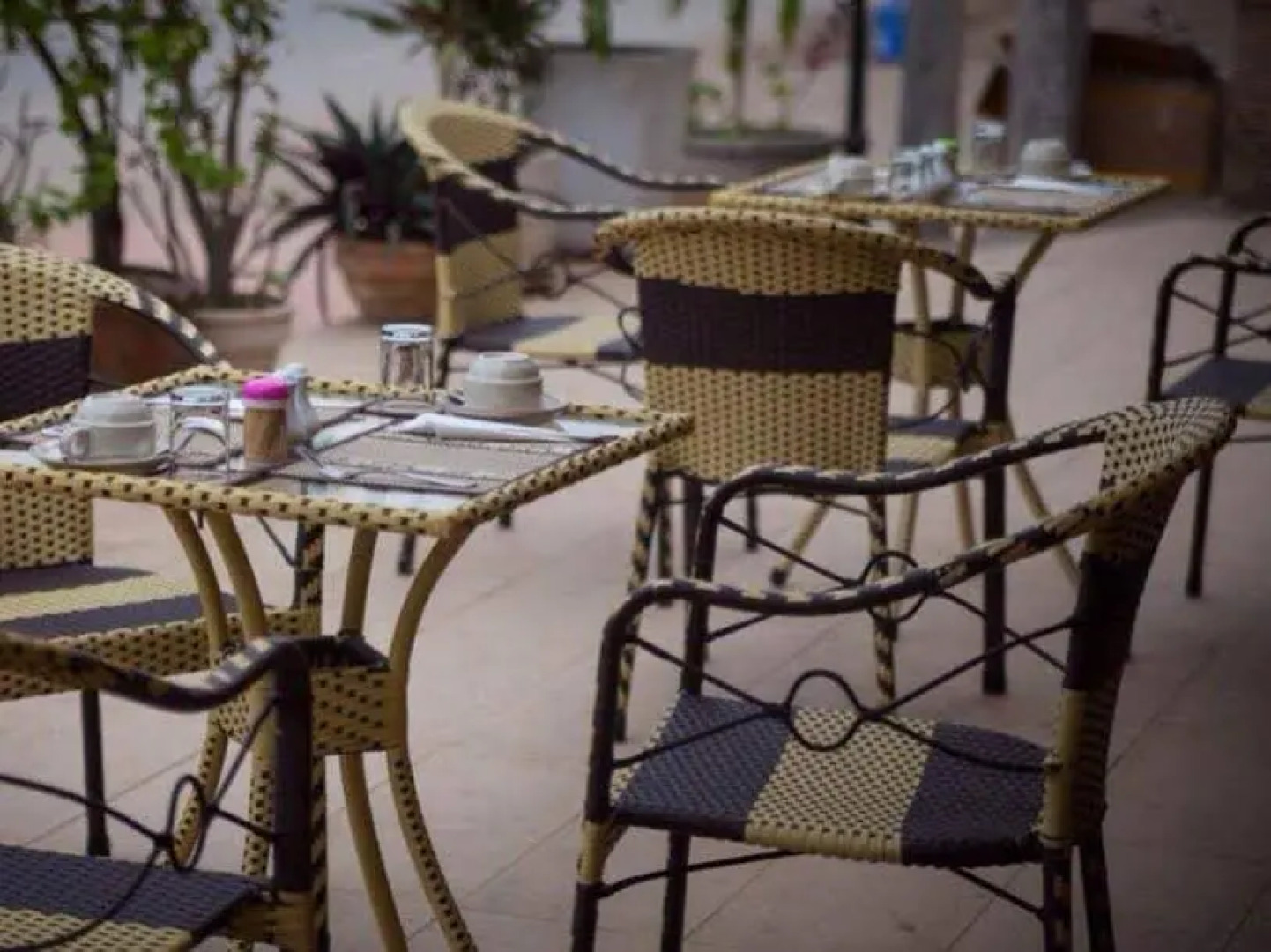 Golden Parasol Luang Prabang Hotel