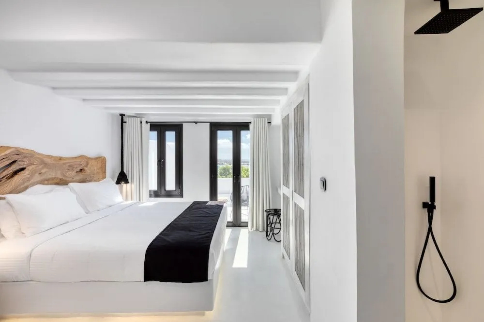 Psarou Black Villa I