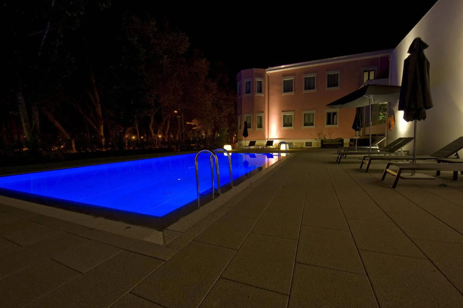 Primavera Perfume Hotel