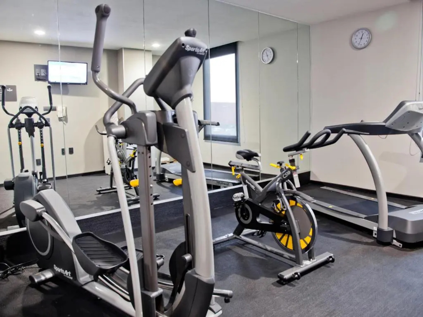 Holiday Inn Express Mexico City Satelite