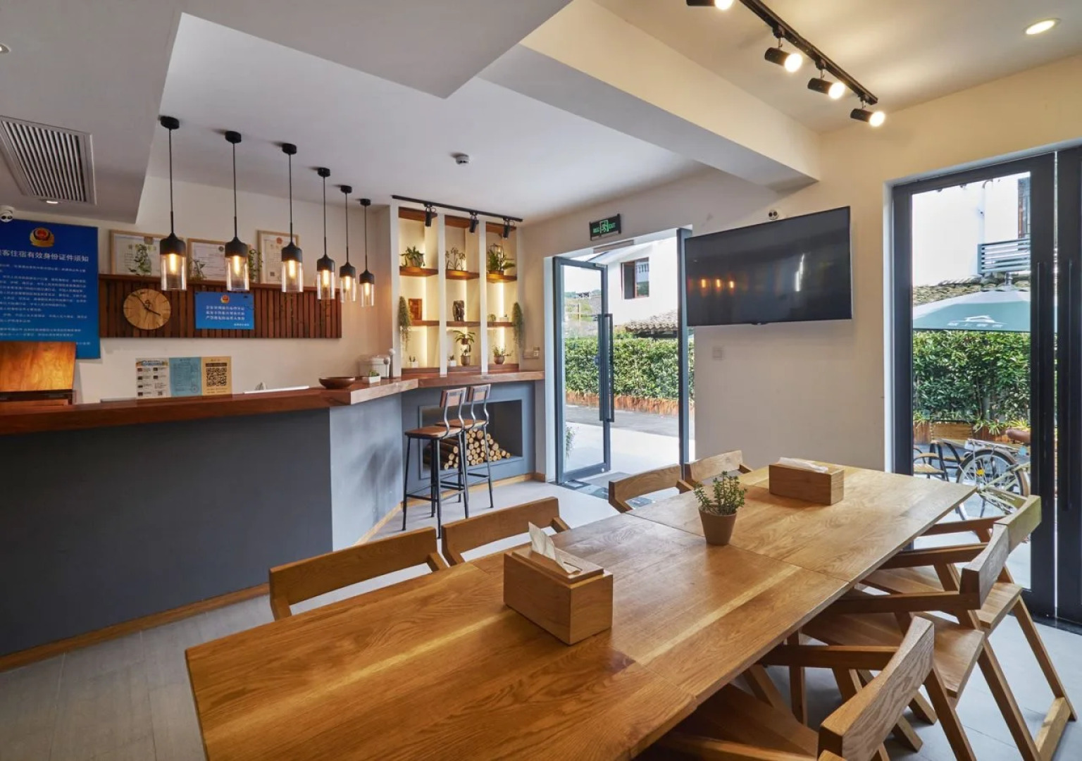 Hangzhou West Lake Yueshang Yunshe Boutique Homestay