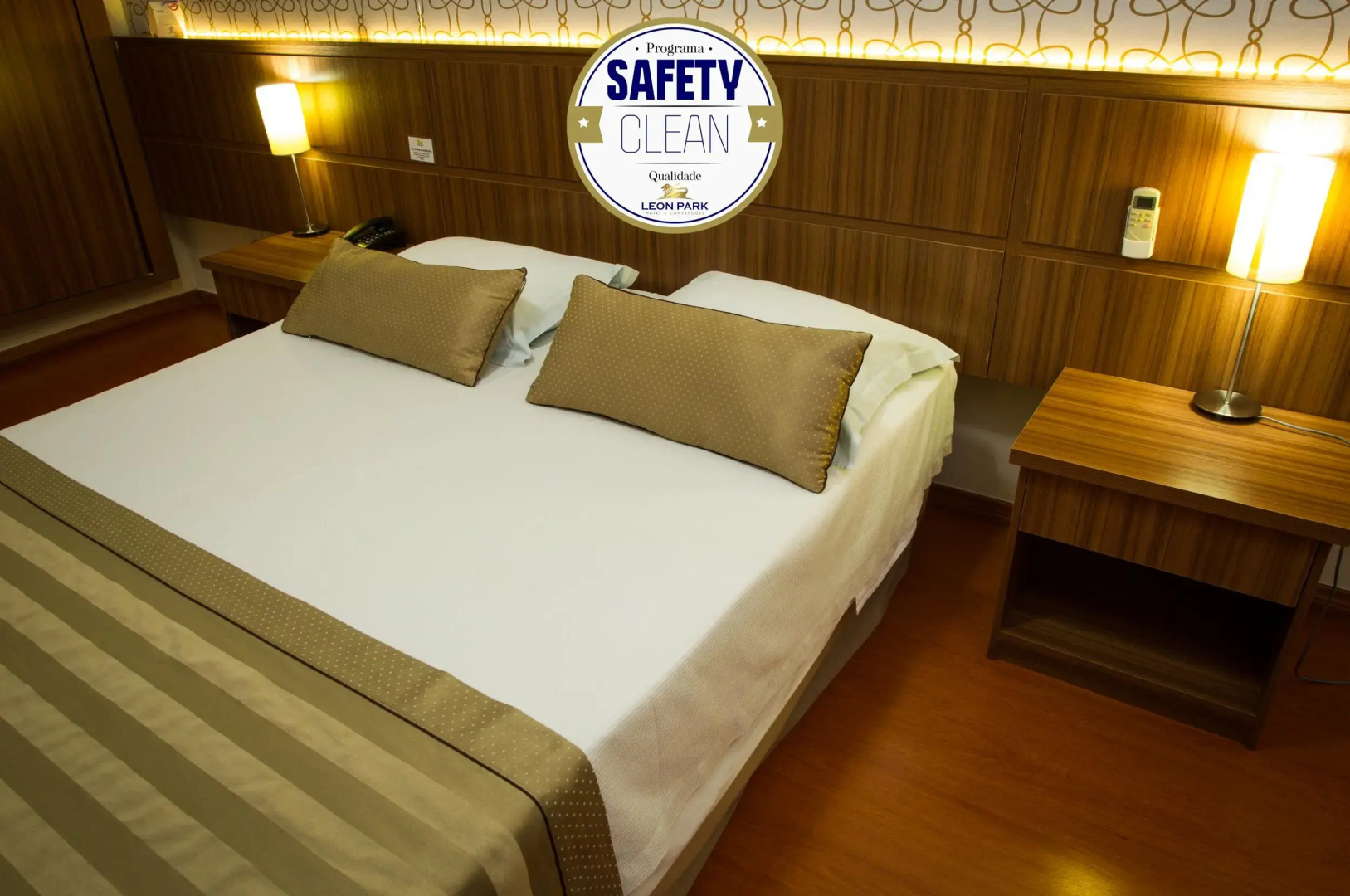 Leon Park Hotel e Convenções