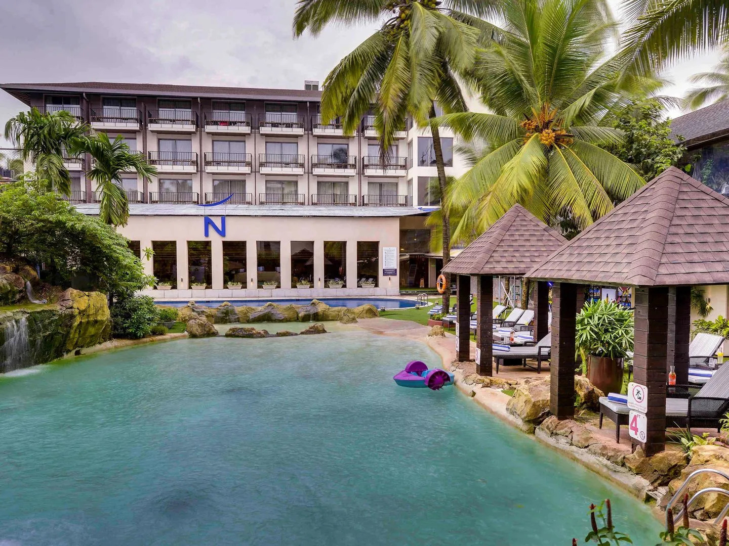 Novotel Goa Candolim Hotel