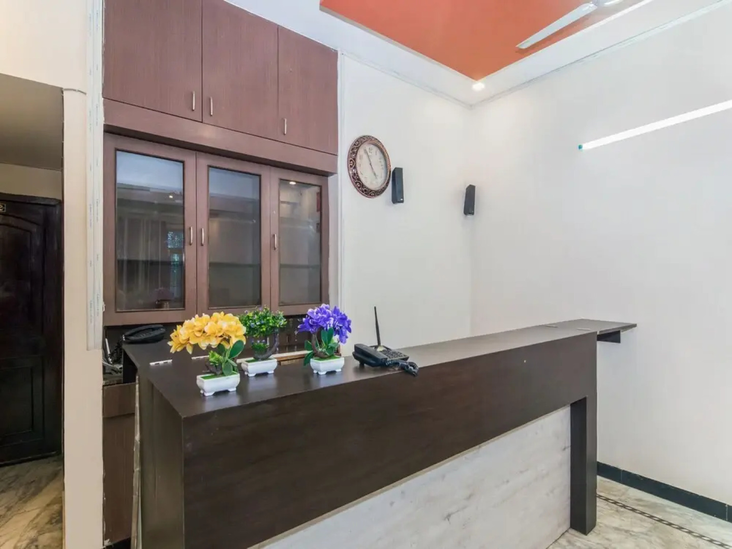 Treebo Trip Lake View Vastu Khand