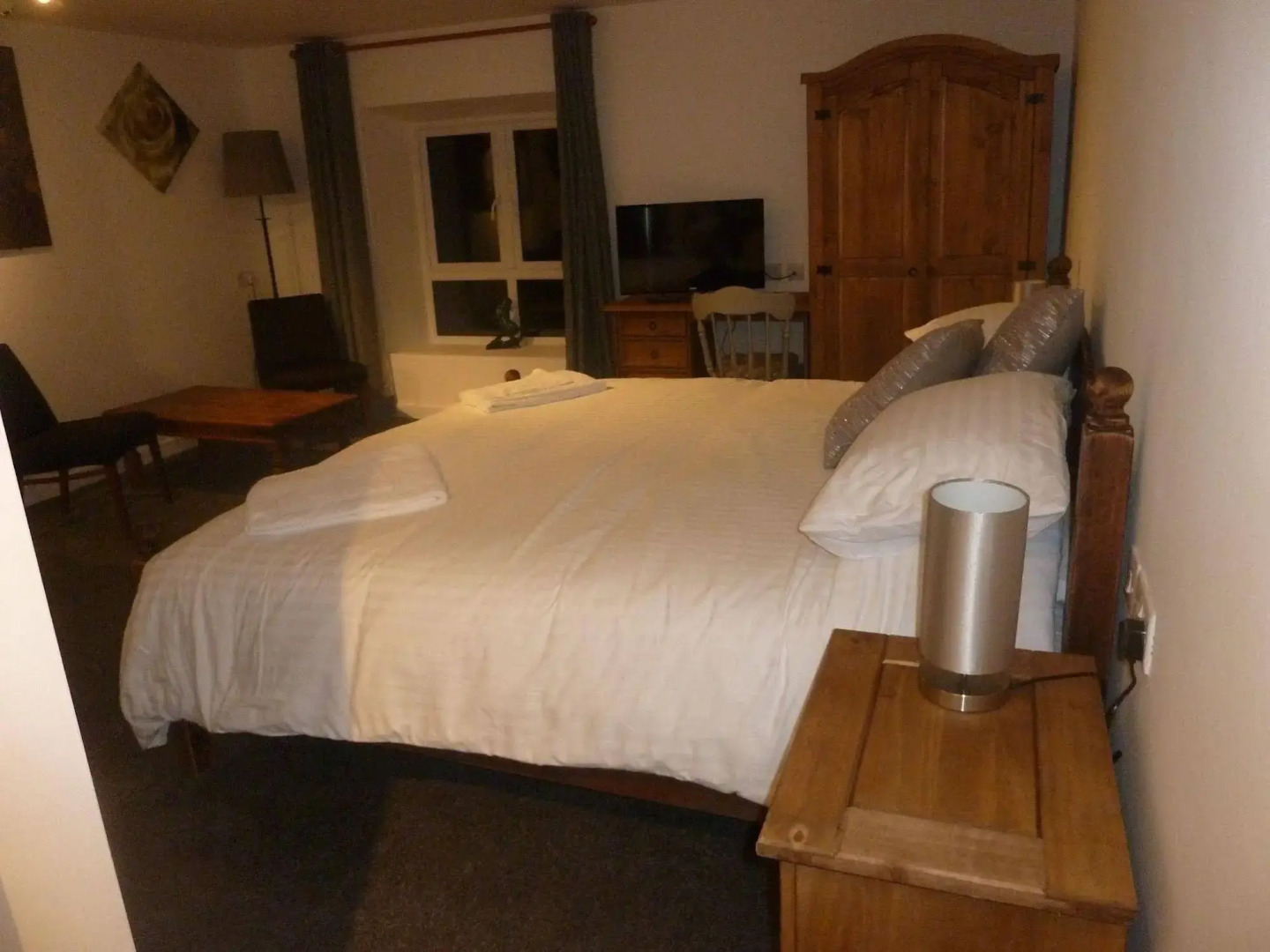 The Coach and Horses Inn