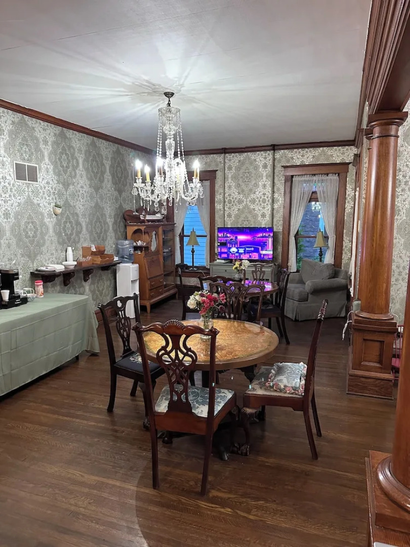 VAAST Bed & Breakfast