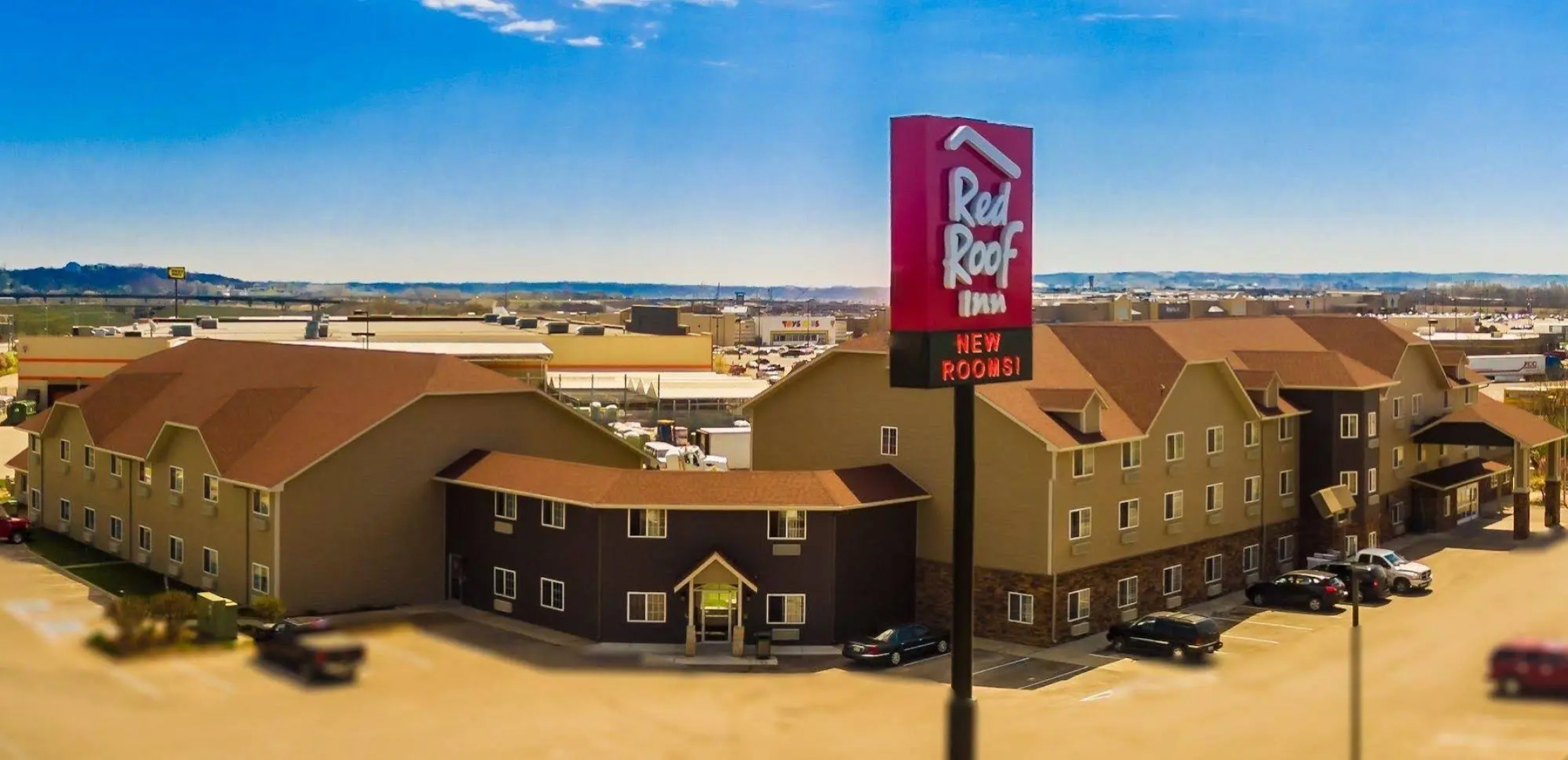 Red Roof Inn & Suites Omaha - Council Bluffs