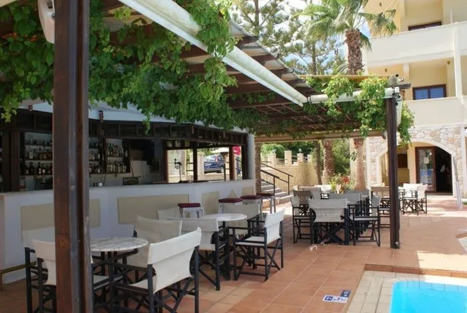 Sunny Suites Apartments