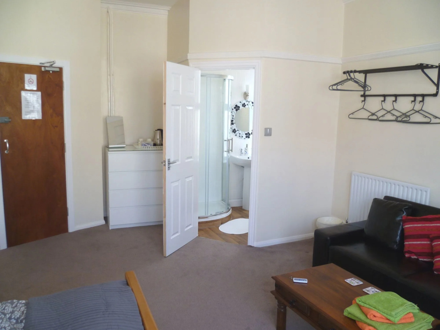 Number Twenty-Five Guesthouse