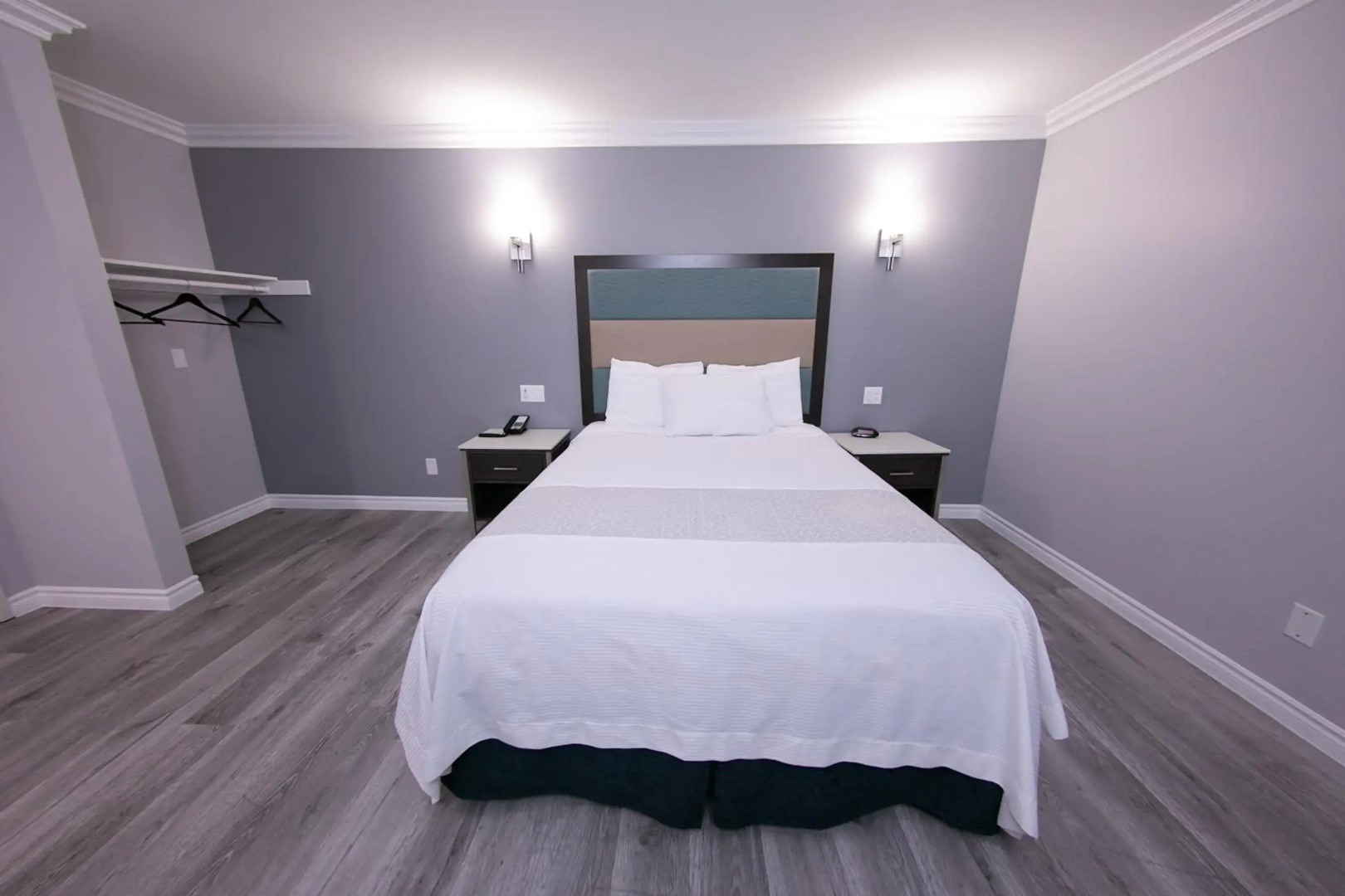 Travelodge Inn & Suites by Wyndham West Covina