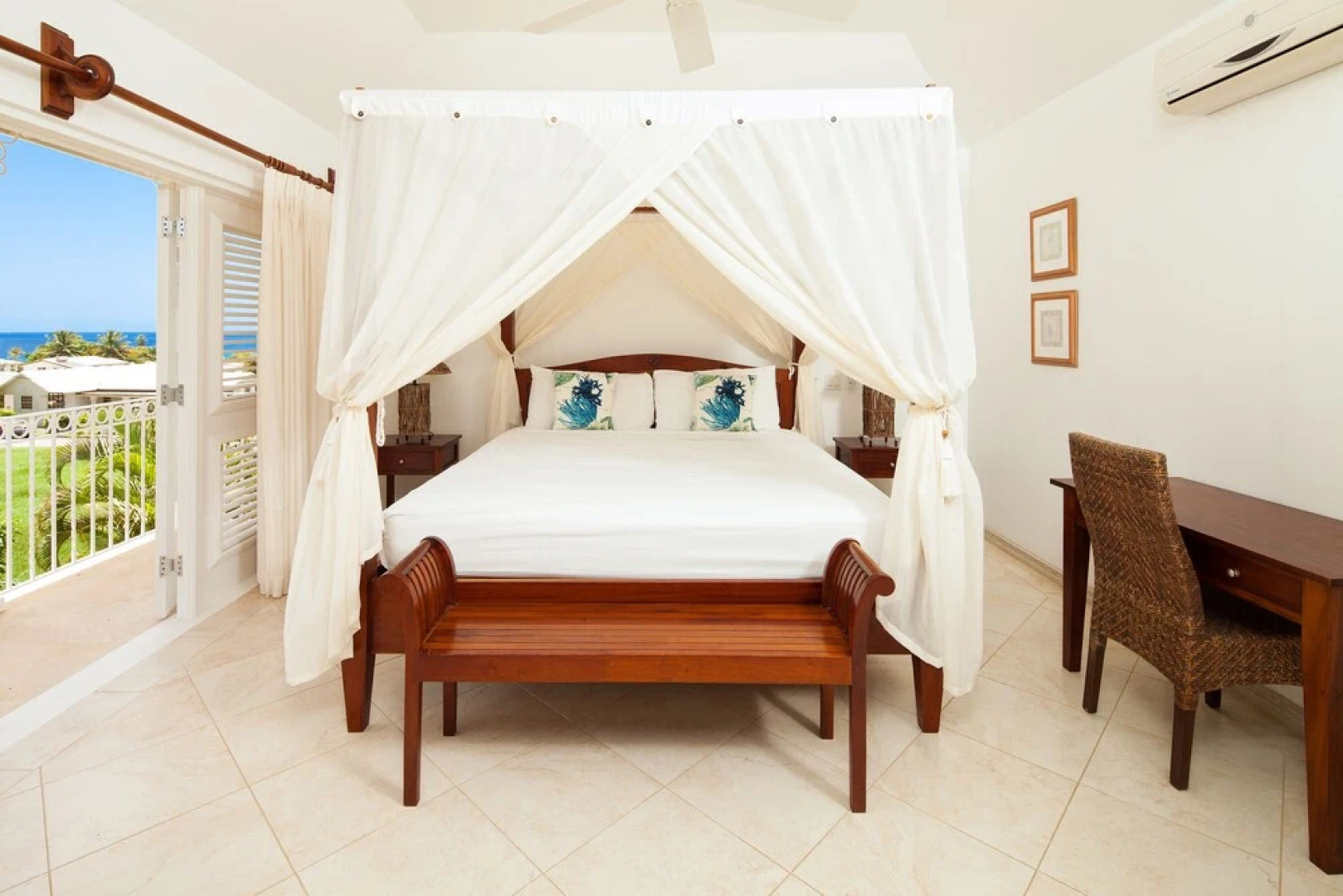 Battaleys Mews by Altman