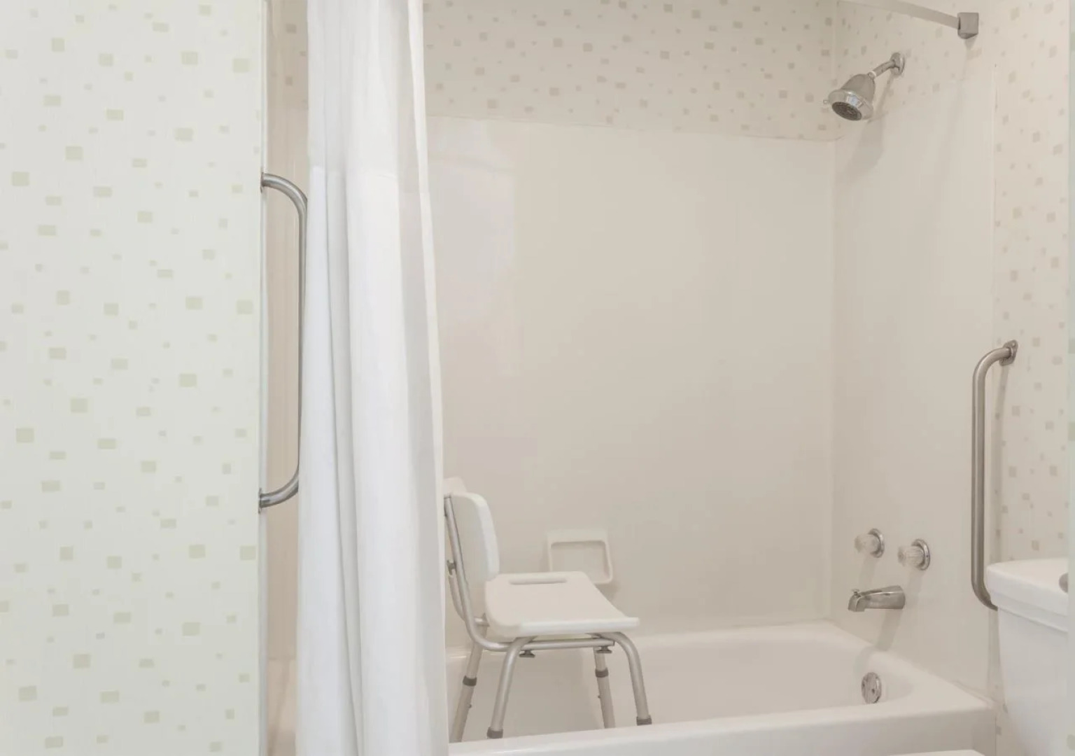 Travelodge by Wyndham Seymour