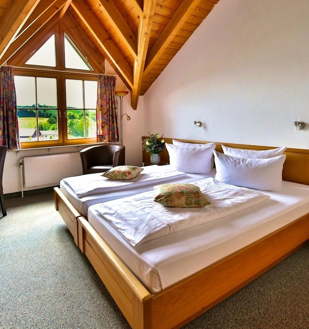 Hotel Wo Der Hahn Kräht