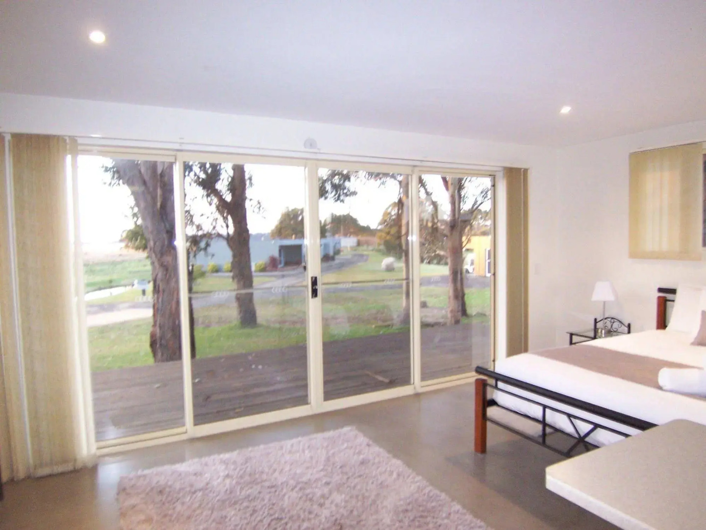 Pelican Point Tasmania