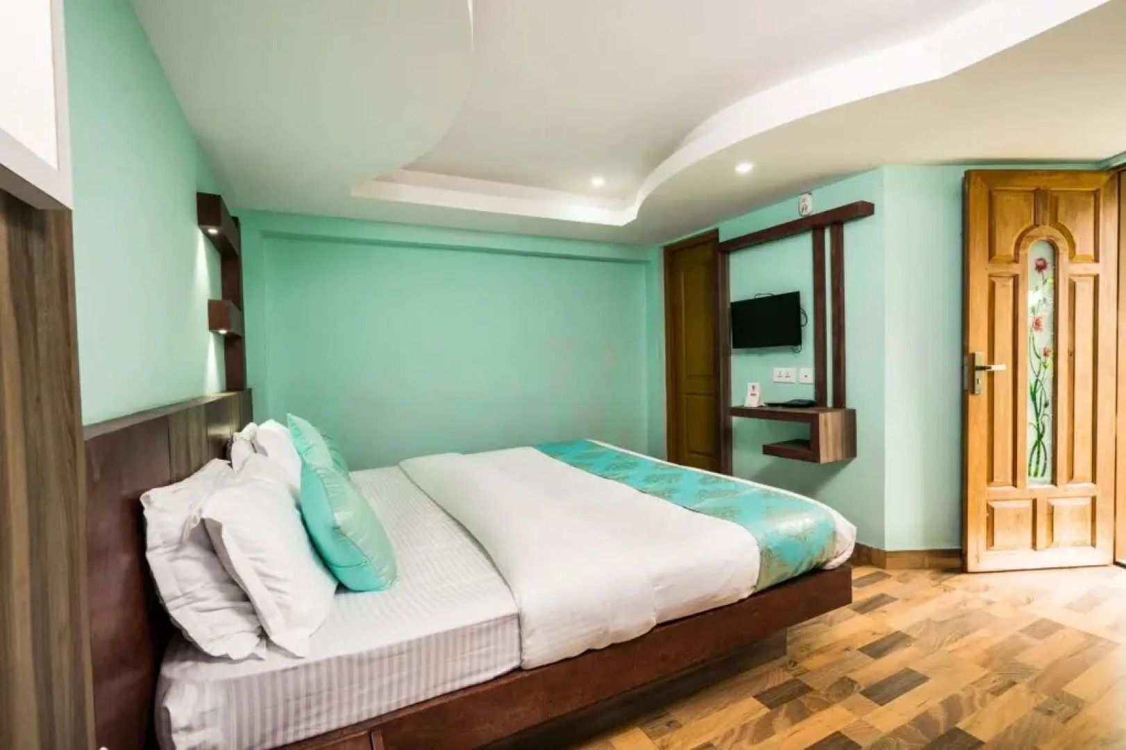 OYO 7178 Blooms Greenland Residency