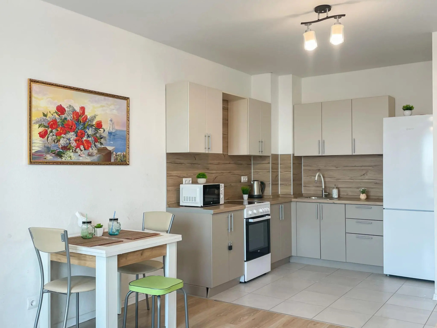 Sunny Days (Санни Дейз) на улице Сосновая 5