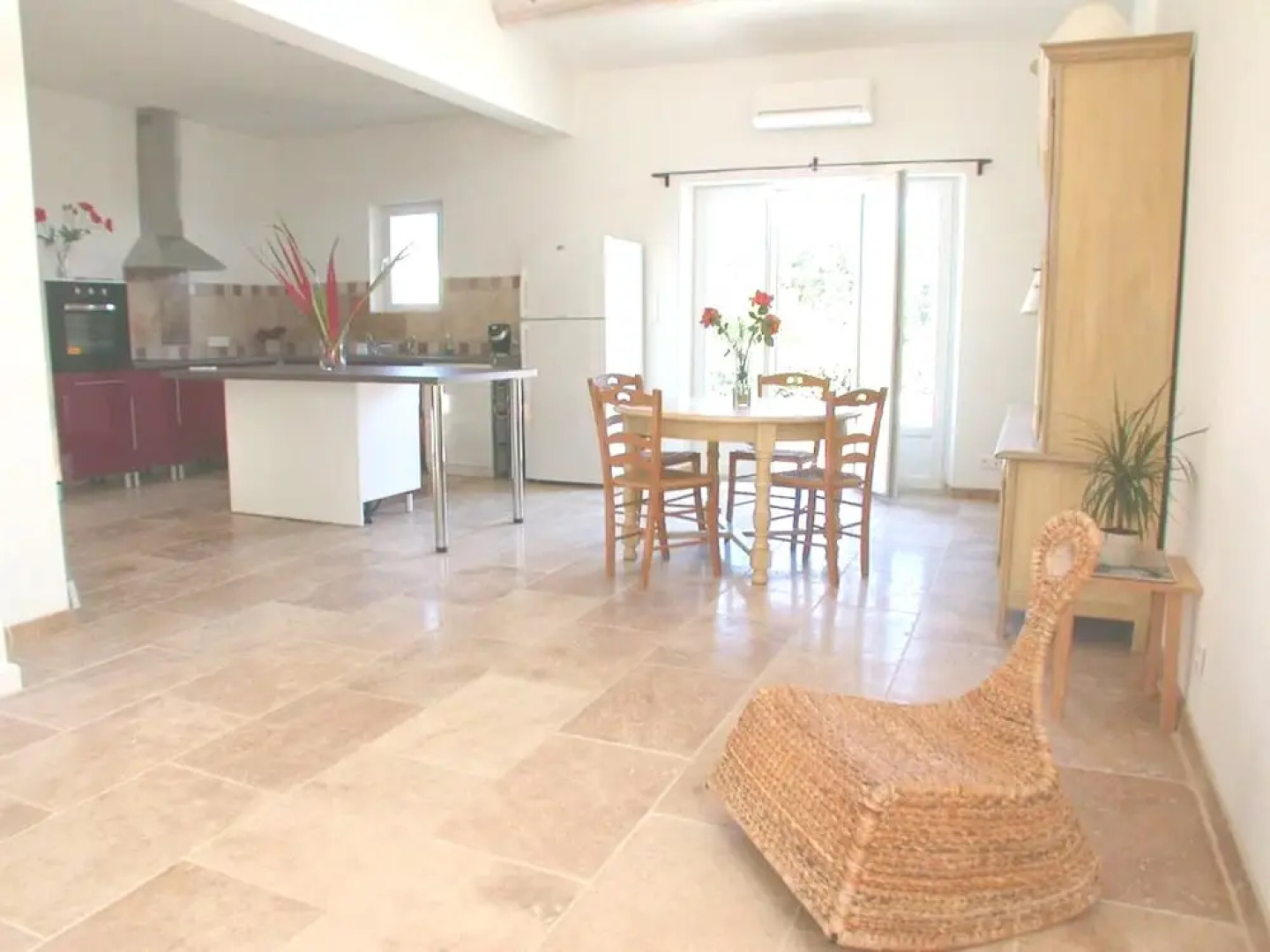 Villa With 3 Bedrooms in Saint-saturnin-lès-apt, With Wonderful Mounta