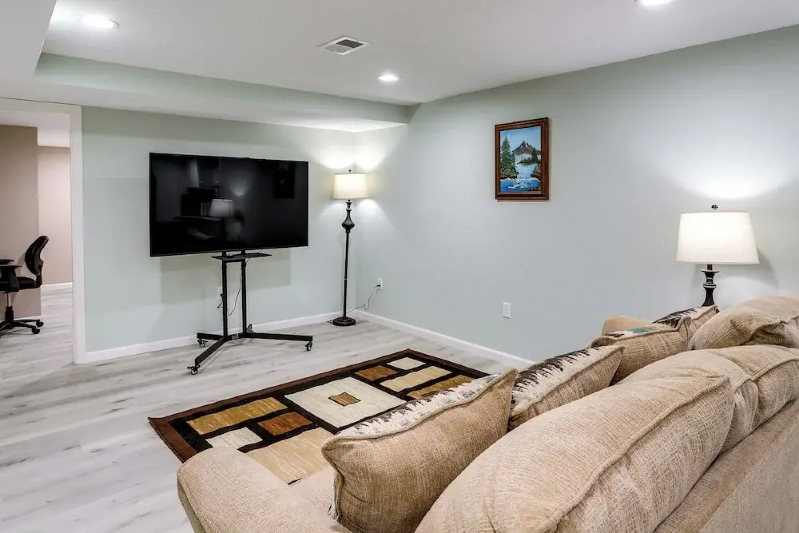 South Bend Area Vacation Rental 8 Mi to Notre Dame