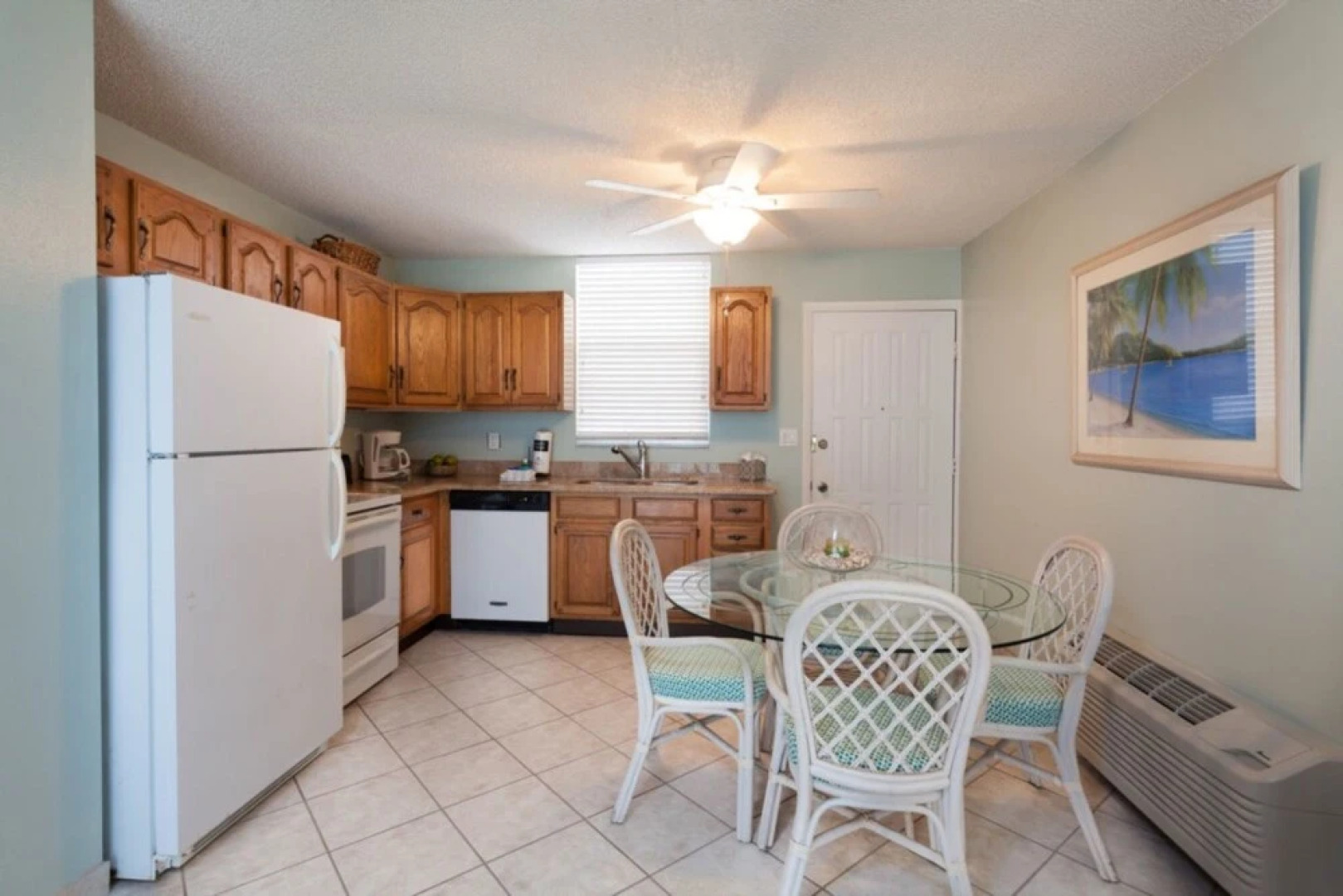 The Beach & Tennis Club