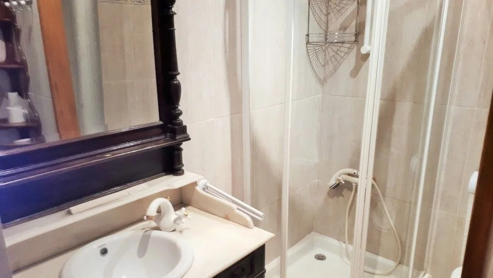 Casa rural en Albóns a 8 min de la playa de la Escala