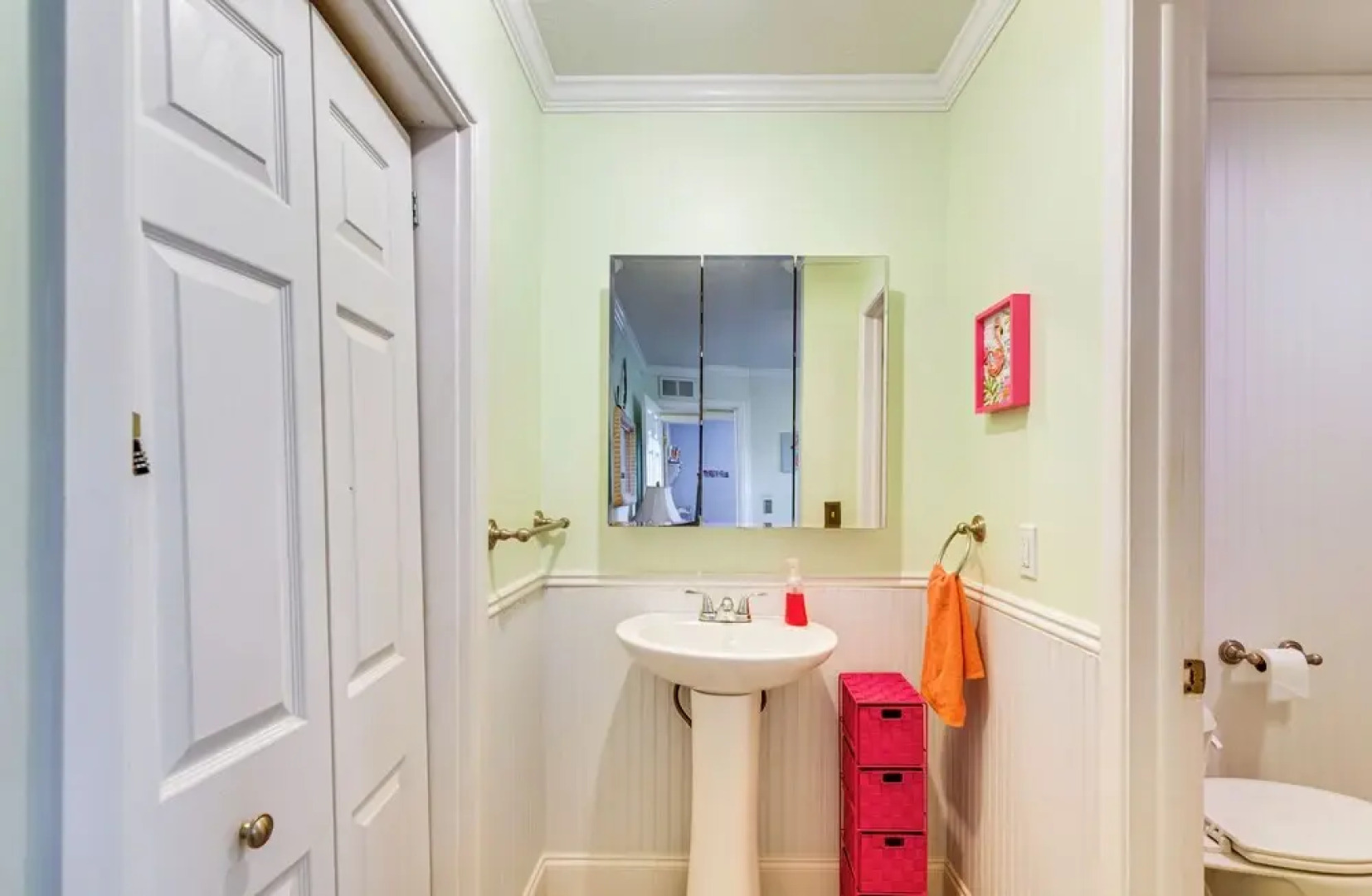 Boat Slip & Fire Pit: Peaceful House