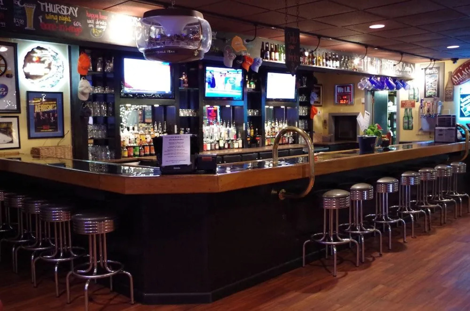 Shiretown Inn & Suites