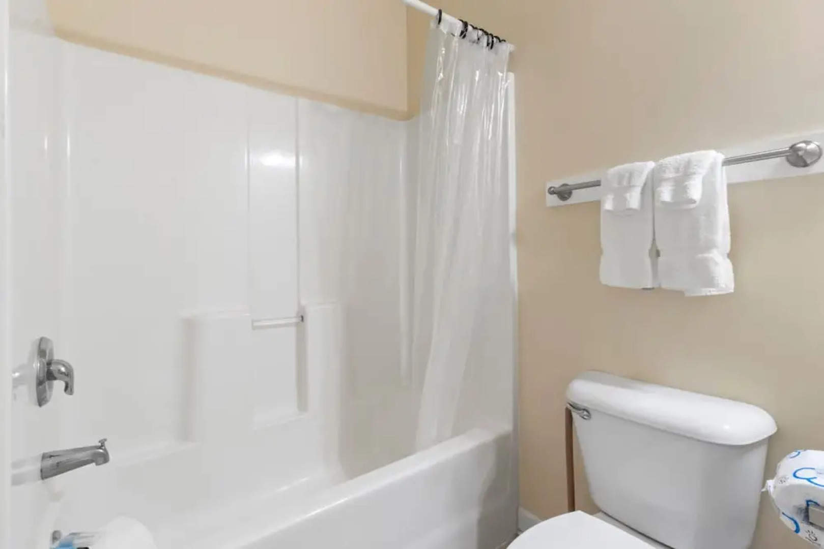 Arbor Trace Condo #812