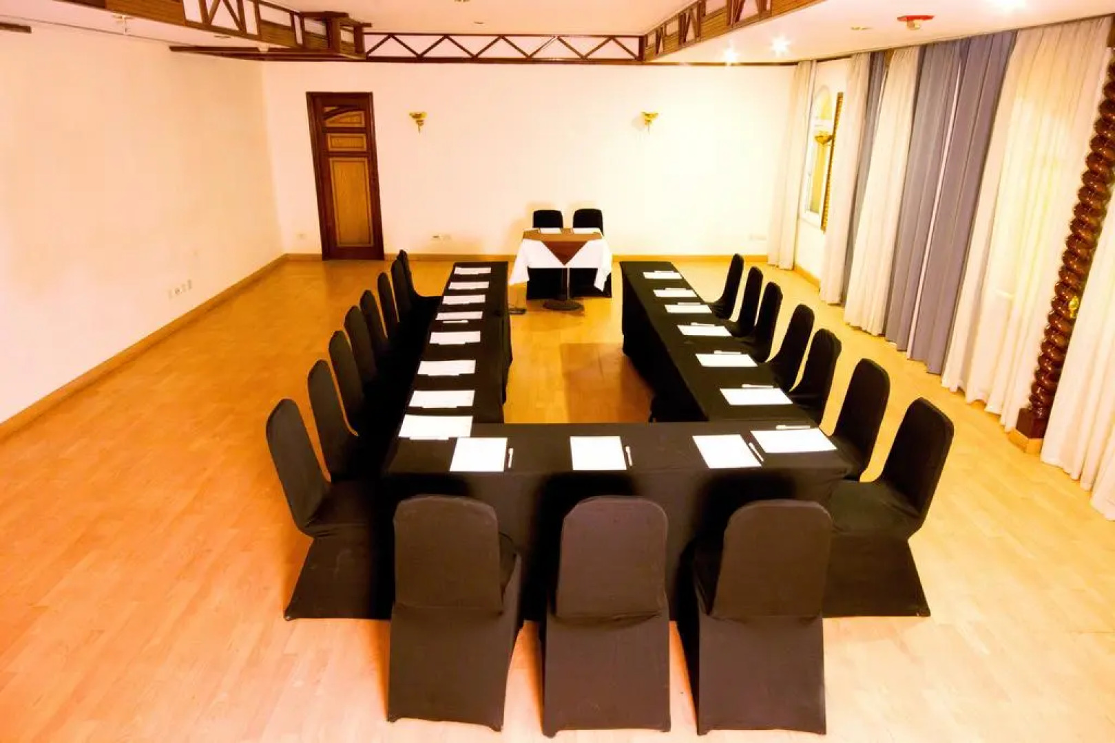 Cataract Pyramids Resort