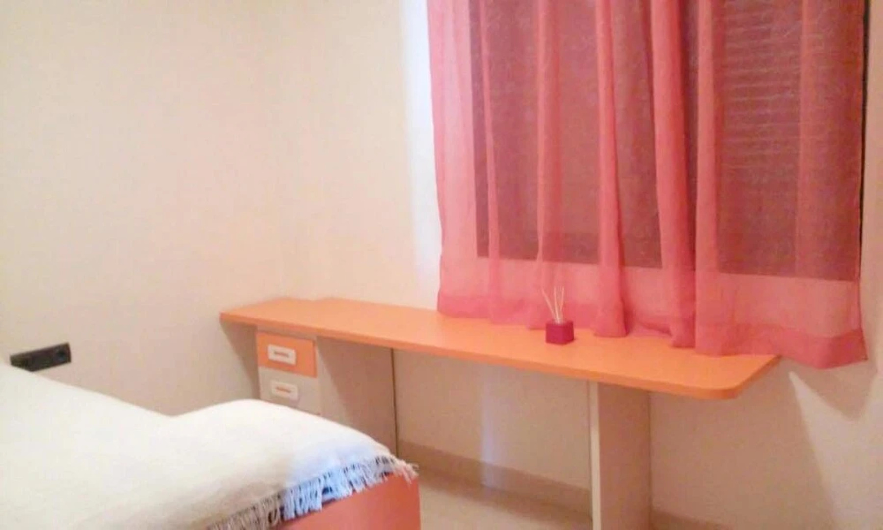 Apartment With 2 Bedrooms in Almería, With Pool Access and Enclosed Ga