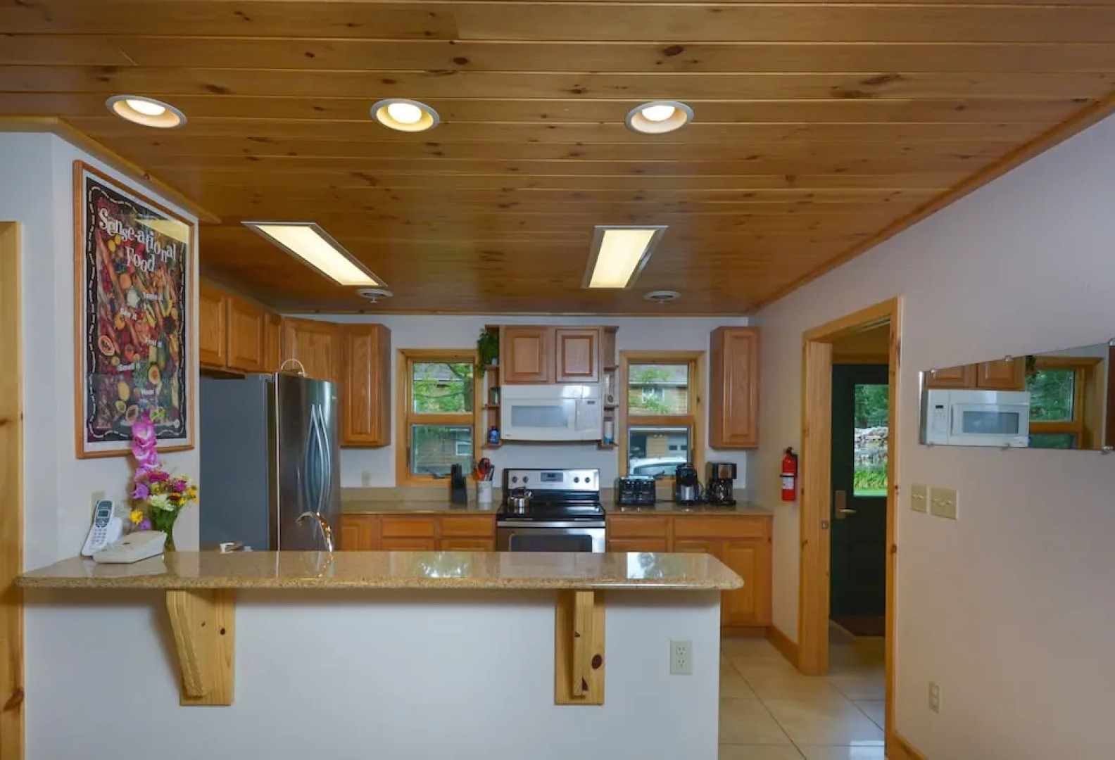 Lakeview Cottage 3 Bedroom House