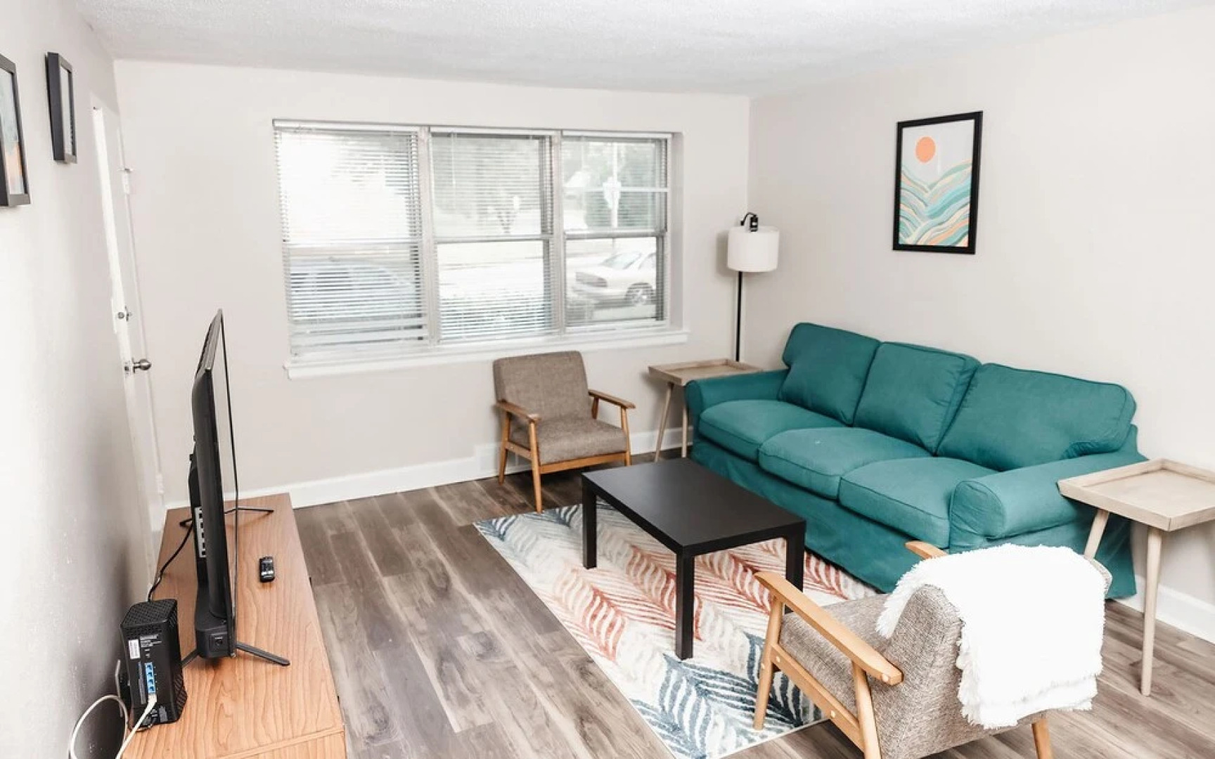 Inviting Weekend Getaway in Clayton With Pool