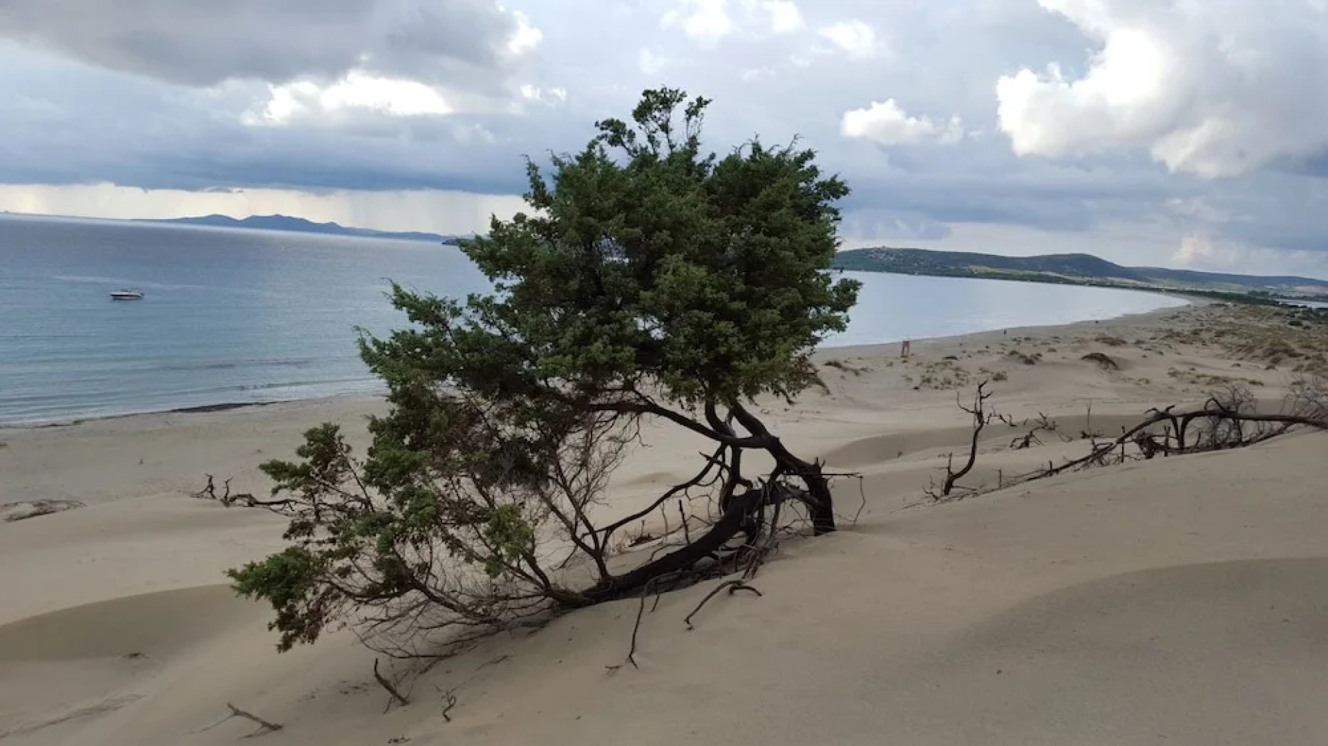 Ikebana Villas Porto Pino Beach