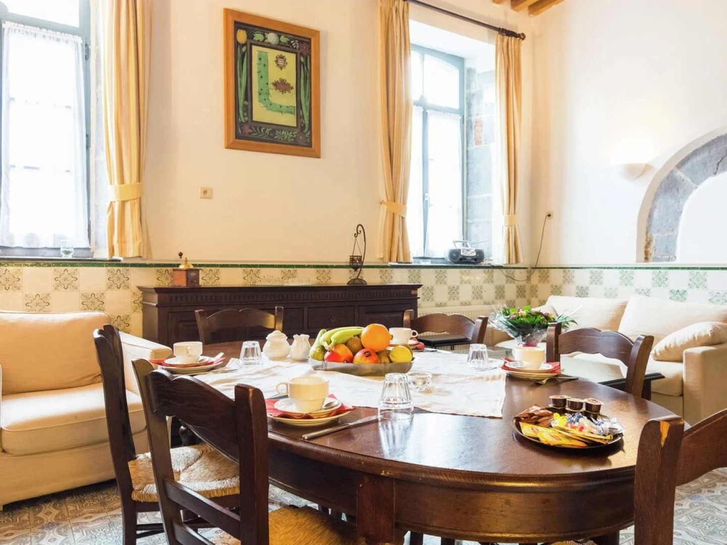 Cozy Holiday Home in Macon with Barbecue