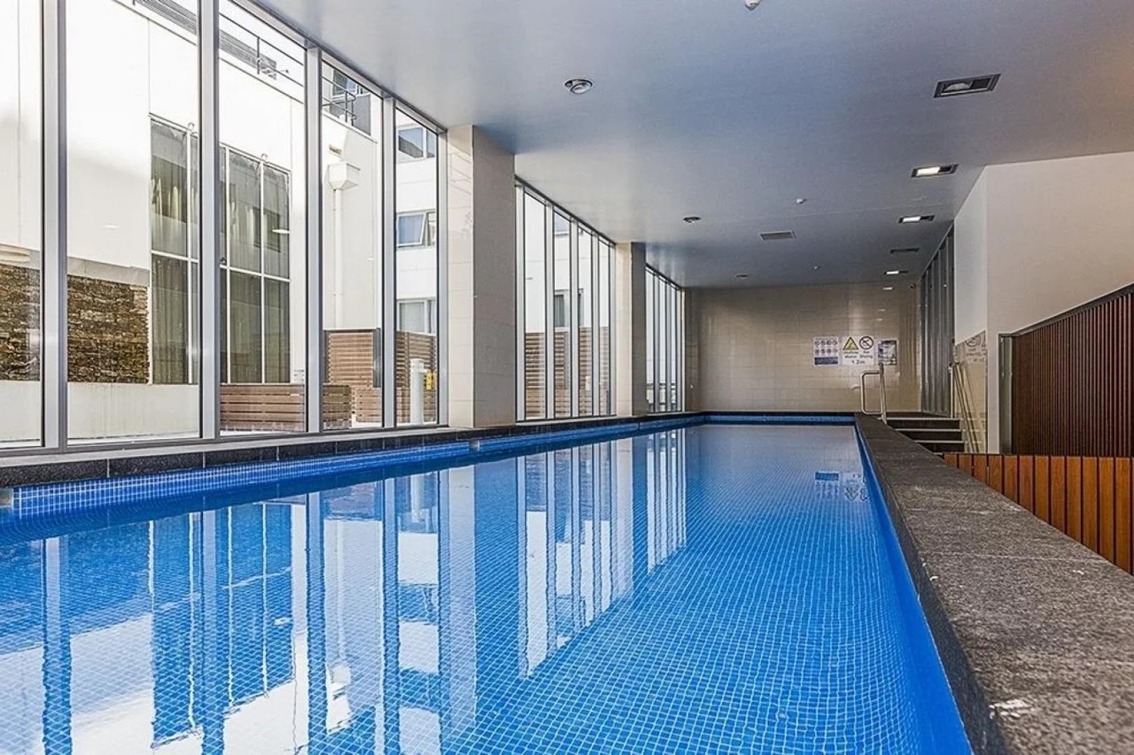 Canberra Rex Hotel & Serviced Apartments