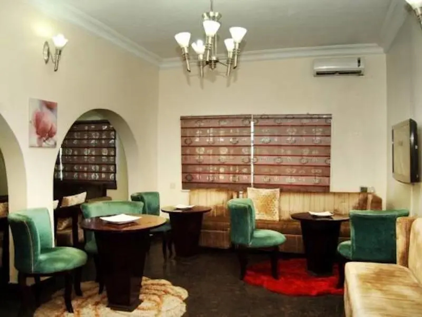 Topaz Lodge Lekki